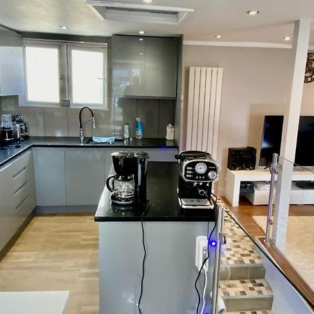 Modern Stylish Apartment At Brighton Station 외부 사진