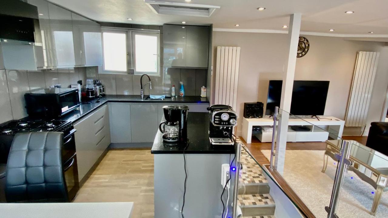 Modern Stylish Apartment At Brighton Station 외부 사진